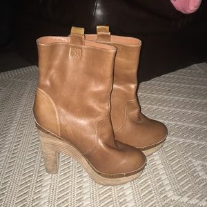 Dolce Vita Camel Platform Boots 6.5